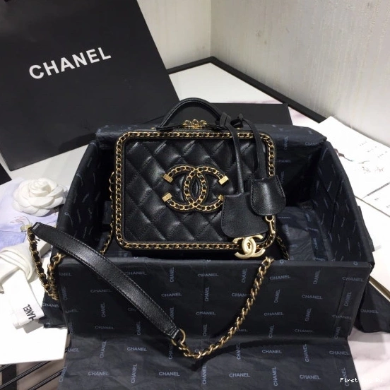 First Bag Ru SMALL VANITY CHANEL CASE LARGE 0823
